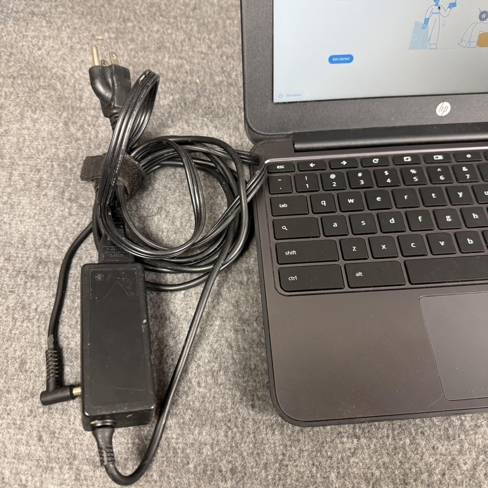 HP Chromebook 11 G5 EE Laptop Chrome OS WiFi Webcam Tested Works W Charger Black - Picture 4 of 11